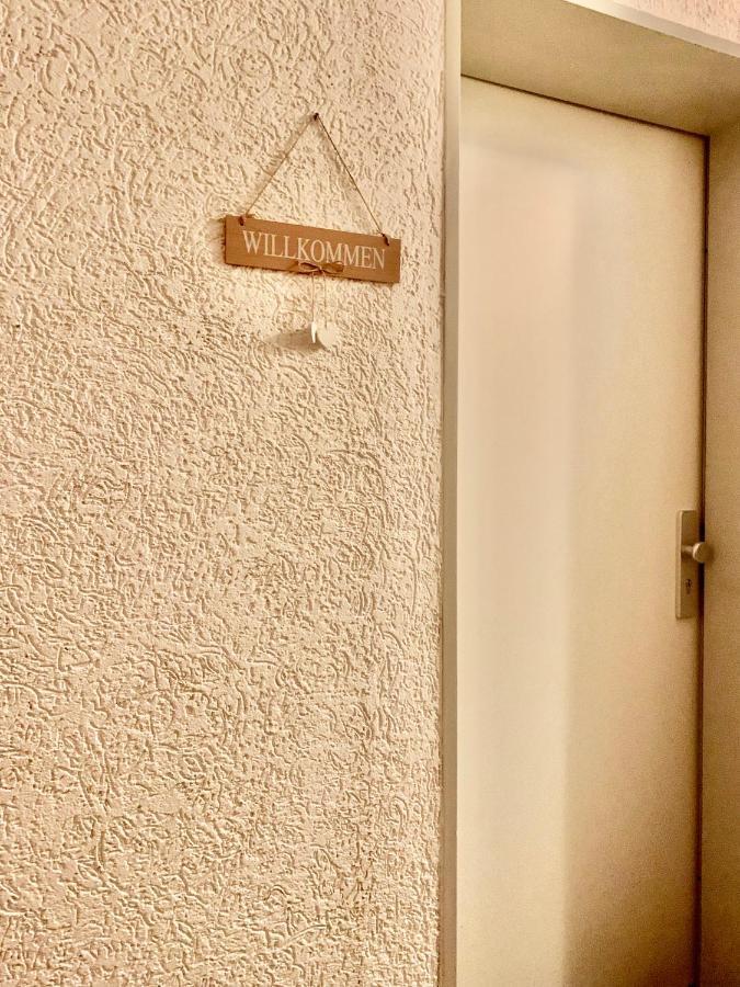 Schone, Gut Ausgestattete Wohnung Fur 1 Bis 4 Personen - Zentral Gelegen Bad Ems Eksteriør bilde