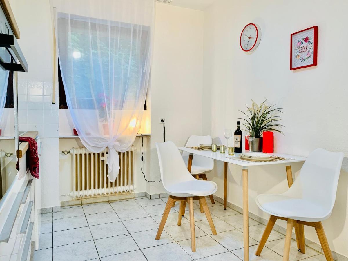 Schone, Gut Ausgestattete Wohnung Fur 1 Bis 4 Personen - Zentral Gelegen Bad Ems Eksteriør bilde